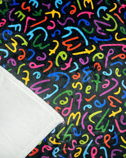 'Let Me Repeat Myself' Signature Letter Pattern Ultra-Soft Throw Blanket
