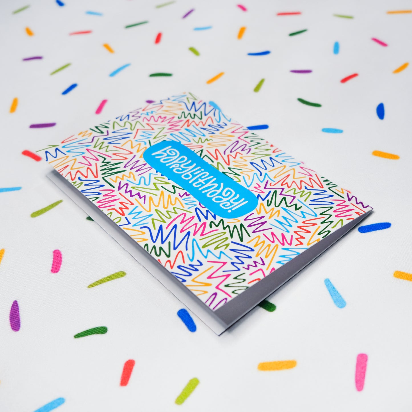 Happy Birthday Greeting Card: Zig Zag in Rainbow with Color-Me-In Inside